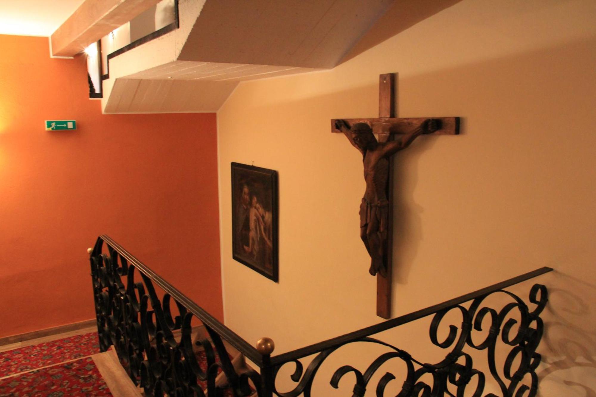 Hotel B&B Gasthof Zur Linde Rio di Pusteria ภายนอก รูปภาพ